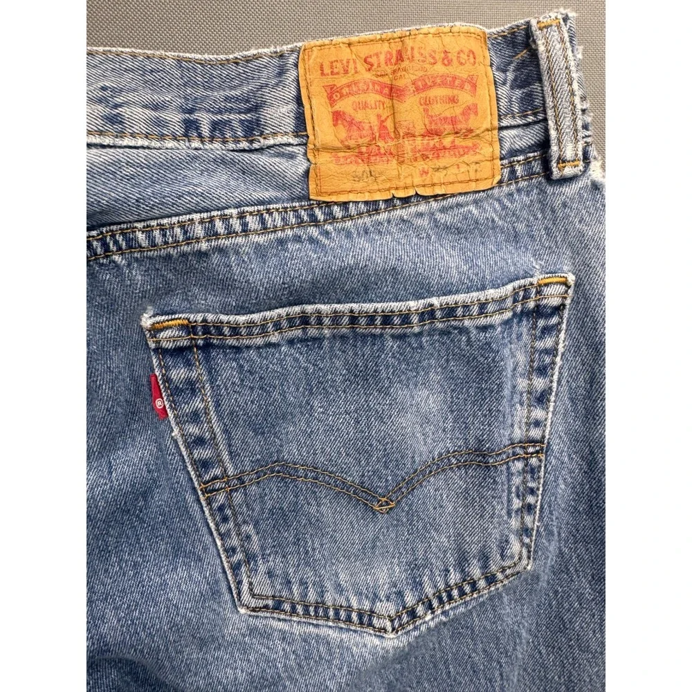 Levi's 505 Straight Leg Jeans Mens Blue Medium Wash‎ Frayed Hem 34x32